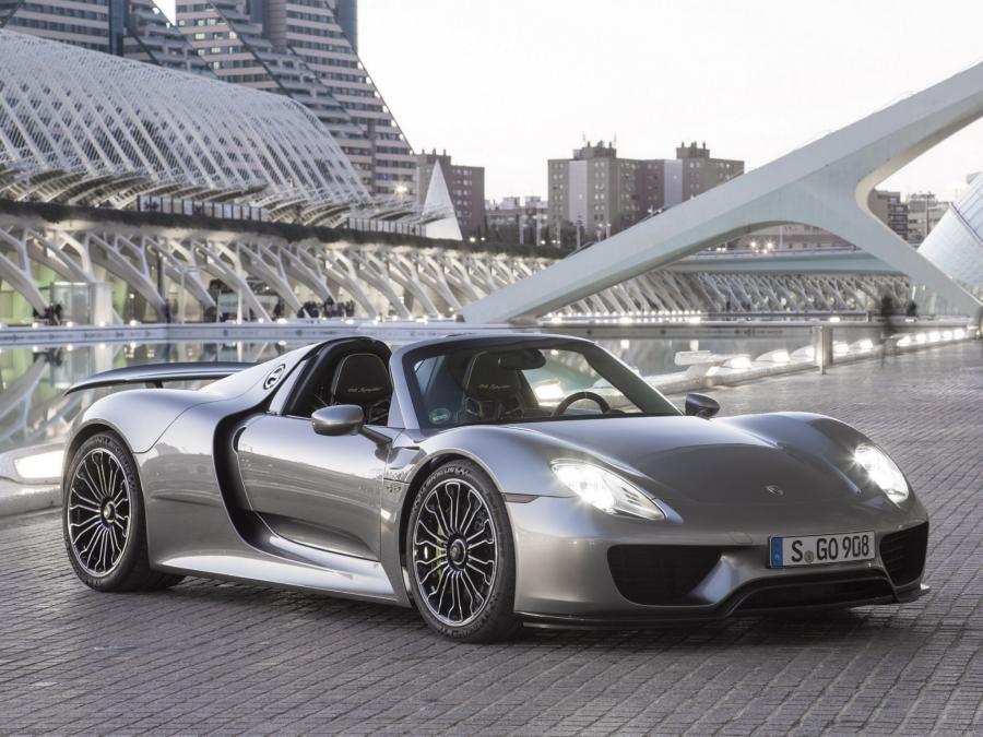  Porsche 918 Spyder 2014 года  (US) (фото 19 из 28)